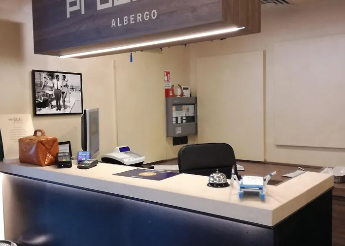 普罗蒂餐厅酒店 2* 卡托利卡